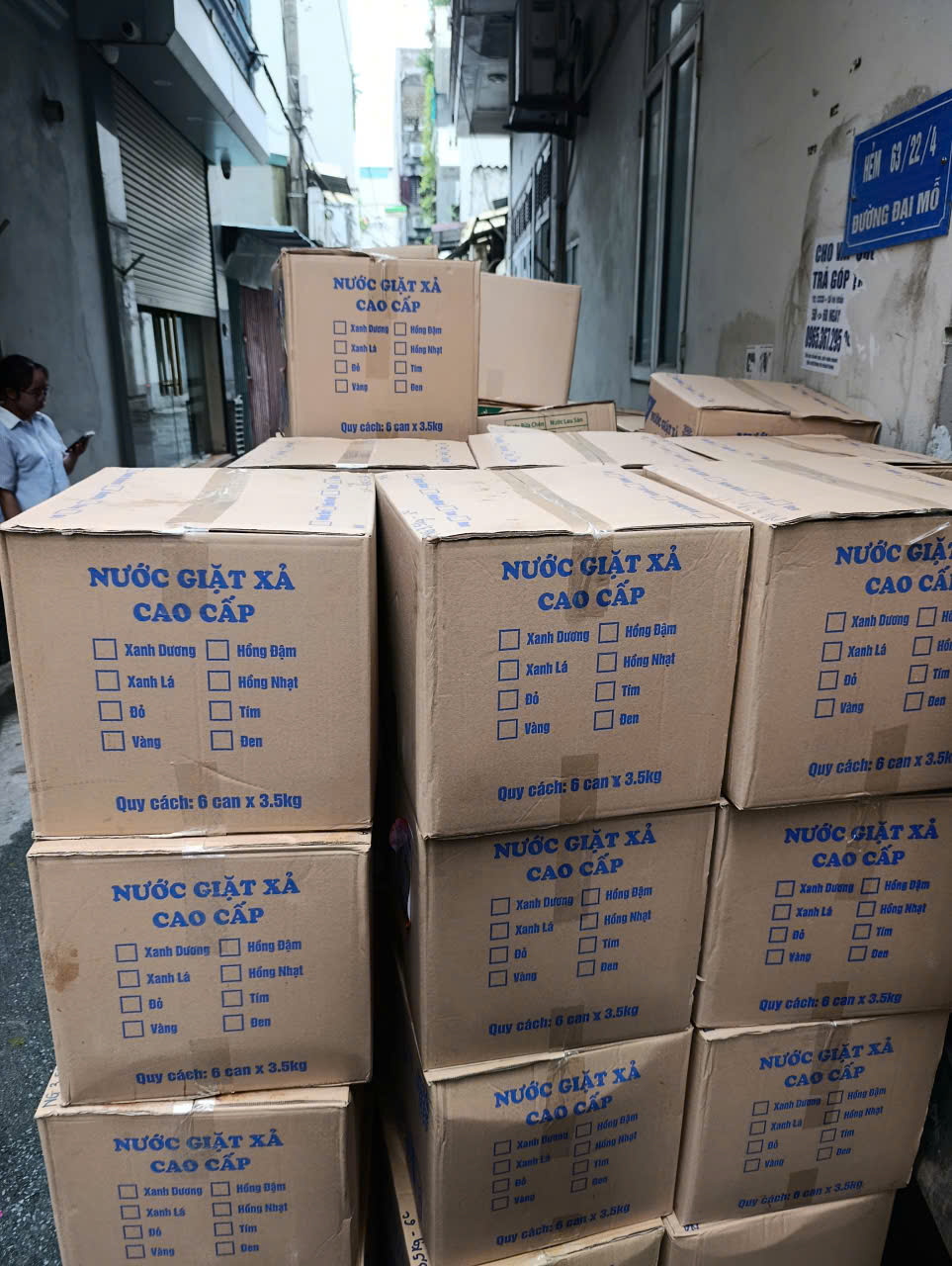 Thùng nước giặt xả cao cấp chờ giao cho khách
