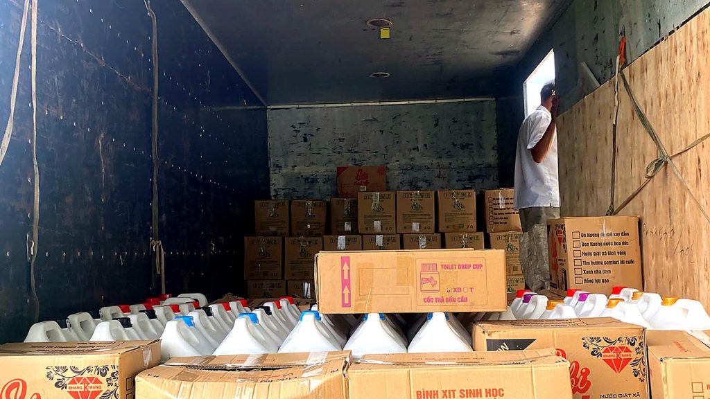 Gia Công Hóa Chất Giặt Là Cho Tiệm Giặt Công Nghiệp: Cần Những Dòng Nào Và Tính Giá Vốn Ra Sao